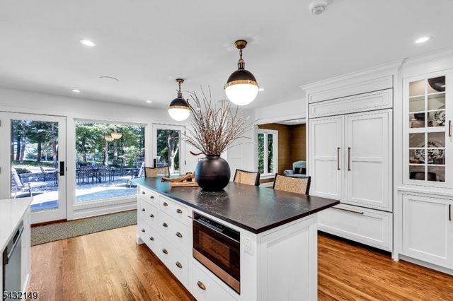 176 Rolling Hill Road, Montgomery Twp., NJ 08558