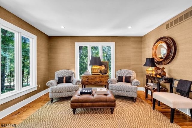 176 Rolling Hill Road, Montgomery Twp., NJ 08558