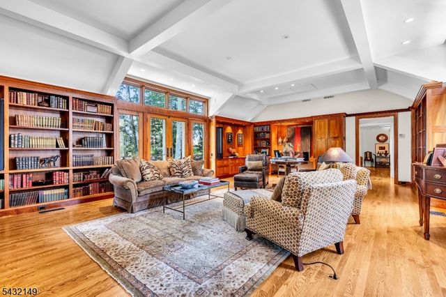 176 Rolling Hill Road, Montgomery Twp., NJ 08558