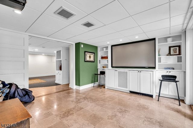176 Rolling Hill Road, Montgomery Twp., NJ 08558