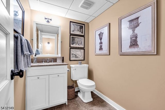 176 Rolling Hill Road, Montgomery Twp., NJ 08558