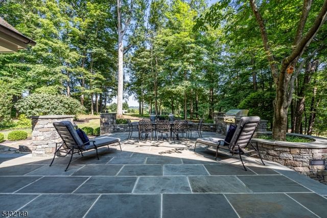 176 Rolling Hill Road, Montgomery Twp., NJ 08558