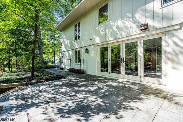 176 Rolling Hill Road, Montgomery Twp., NJ 08558
