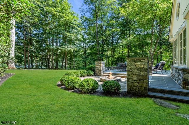 176 Rolling Hill Road, Montgomery Twp., NJ 08558