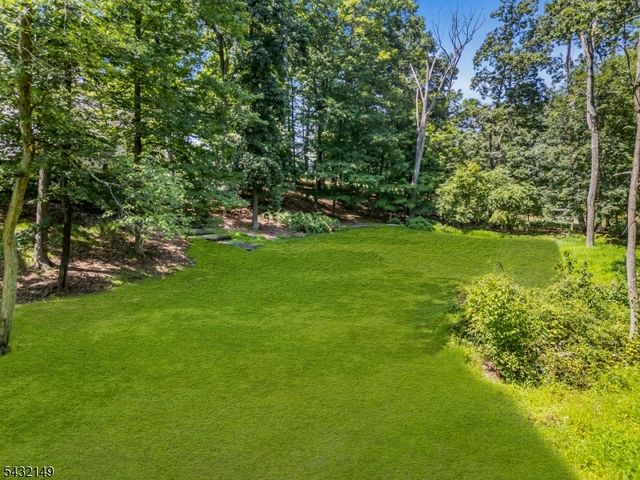 176 Rolling Hill Road, Montgomery Twp., NJ 08558