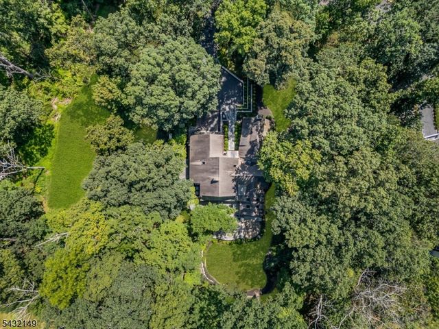 176 Rolling Hill Road, Montgomery Twp., NJ 08558