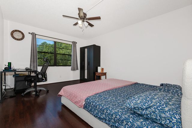 9235 SW 8th Street 502, Boca Raton, FL 33428