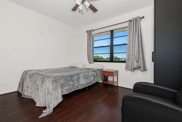 9235 SW 8th Street 502, Boca Raton, FL 33428