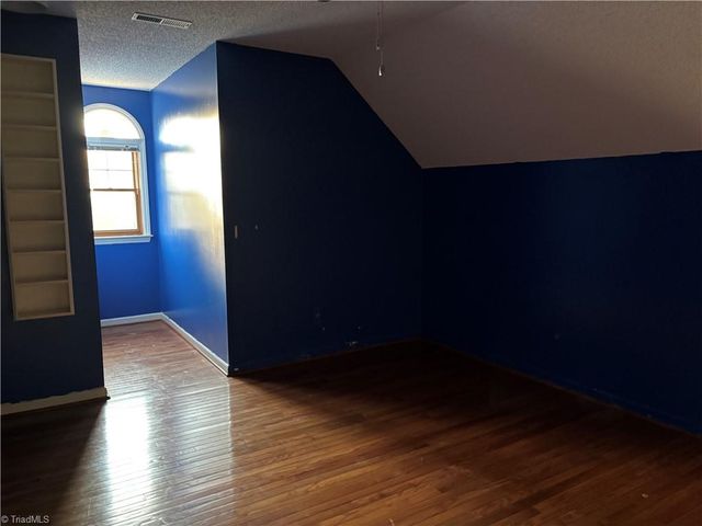 6002 Deer Hunter Lane, Lexington, NC 27295