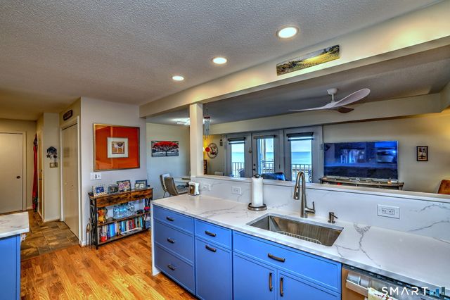 920 Ocean Avenue E1, West Haven, CT 06516