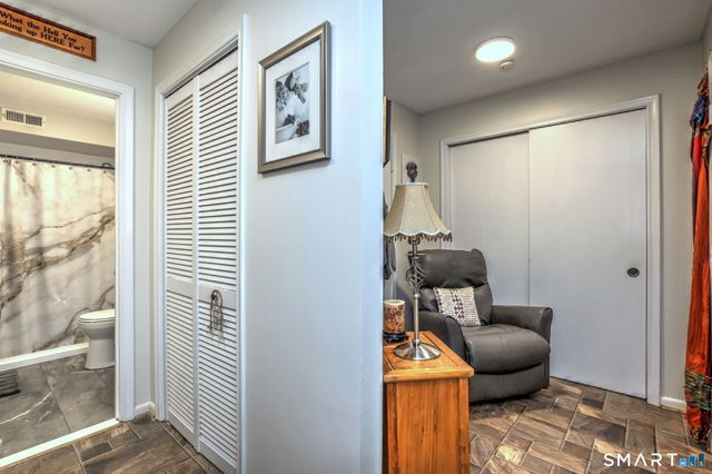 920 Ocean Avenue E1, West Haven, CT 06516