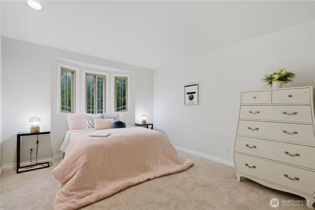 26419 NE 27th Dr, Redmond, WA 98053