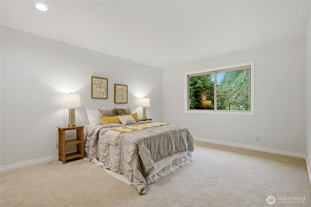 26419 NE 27th Dr, Redmond, WA 98053