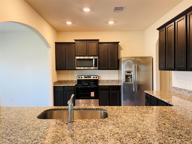 11042 Hillside Creek Drive, Humble, TX 77396