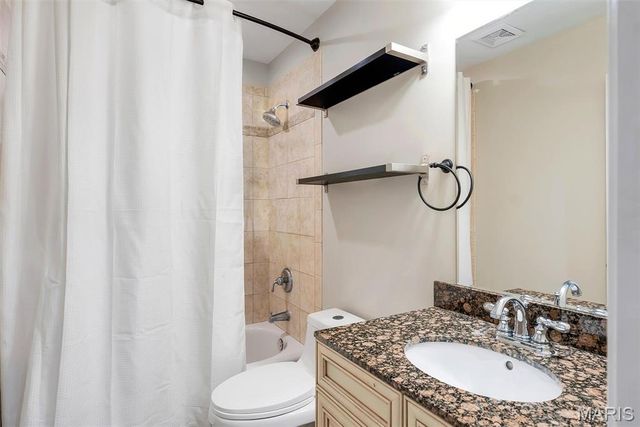 3760 Bear Tooth Lane, Wildwood, MO 63069