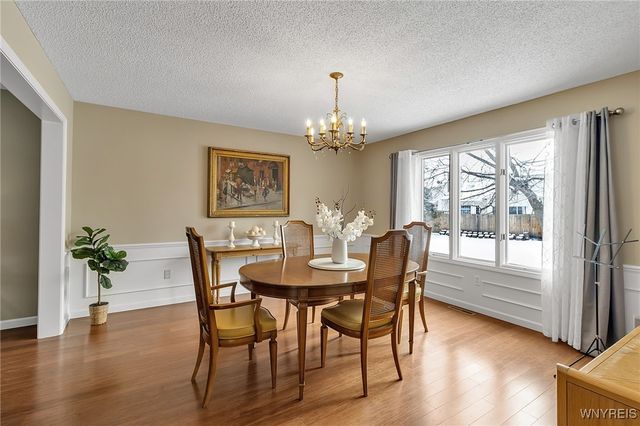 33 Vassar Drive, Amherst, NY 14068