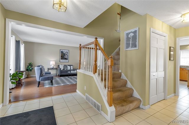 33 Vassar Drive, Amherst, NY 14068