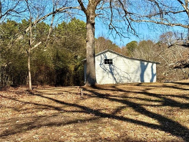 5463 Heardsville Road, Cumming, GA 30028