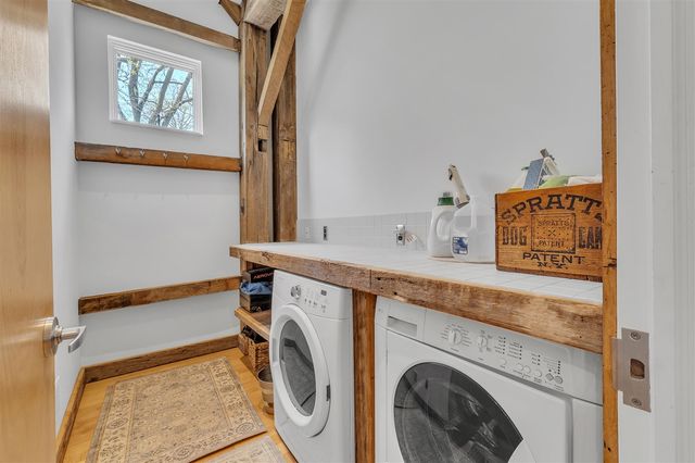 5555 Red Fox Run, Ann Arbor, MI 48105