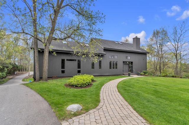5555 Red Fox Run, Ann Arbor, MI 48105