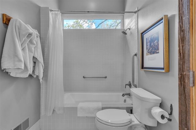 5555 Red Fox Run, Ann Arbor, MI 48105