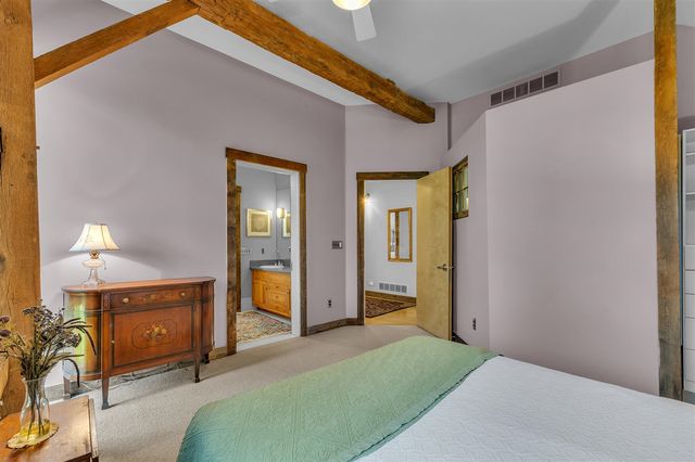 5555 Red Fox Run, Ann Arbor, MI 48105