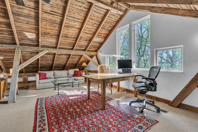 5555 Red Fox Run, Ann Arbor, MI 48105