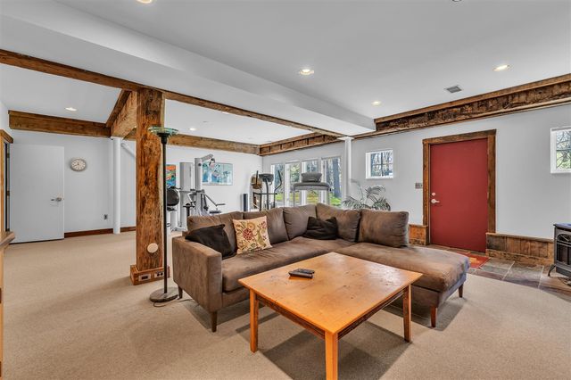 5555 Red Fox Run, Ann Arbor, MI 48105