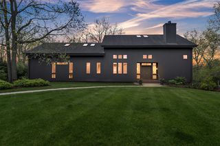5555 Red Fox Run, Ann Arbor, MI 48105