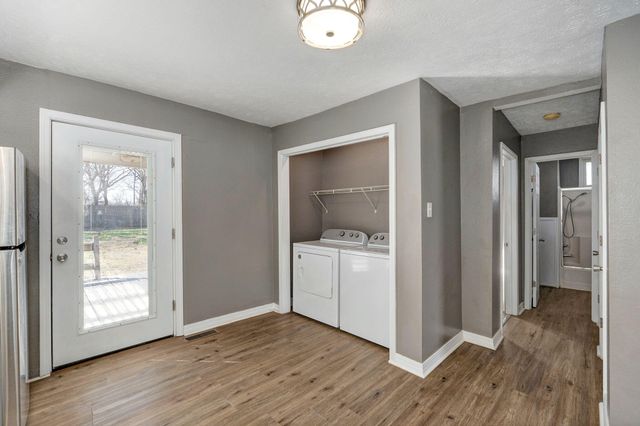 920 W Talmage Street, Springfield, MO 65803