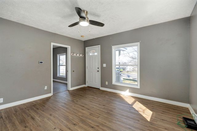 920 W Talmage Street, Springfield, MO 65803