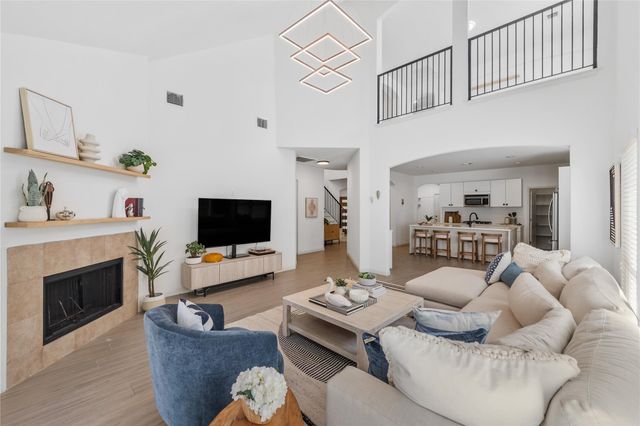 3831 Sapphire LOOP, Round Rock, TX 78681