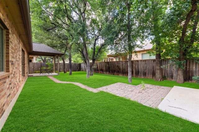 3831 Sapphire LOOP, Round Rock, TX 78681