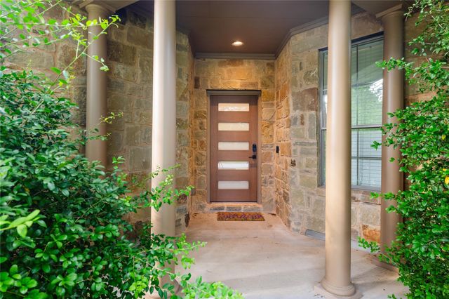 3831 Sapphire LOOP, Round Rock, TX 78681