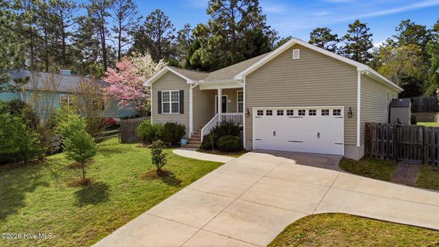 11 Barkley Lane, Pinehurst, NC 28374