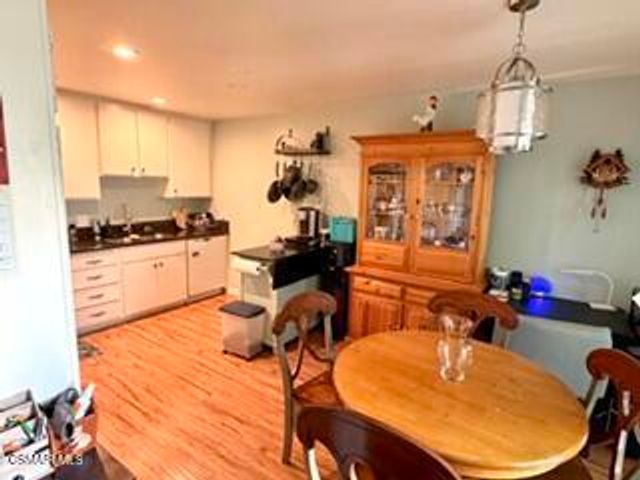 1785 Orinda Court, Thousand Oaks, CA 91362