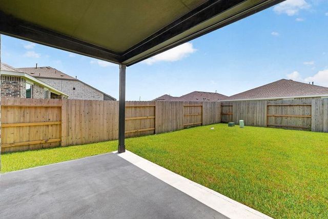 16307 Chestnut Haven Lane, Hockley, TX 77447