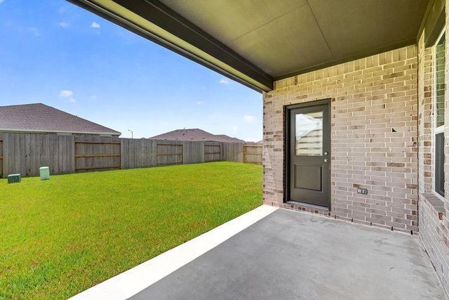 16307 Chestnut Haven Lane, Hockley, TX 77447