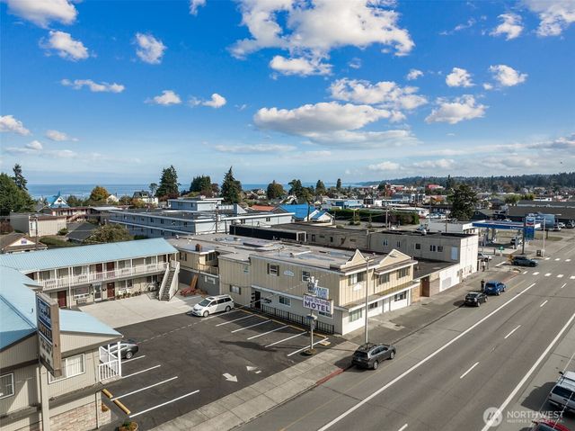 527 E First Street, Port Angeles, WA 98362