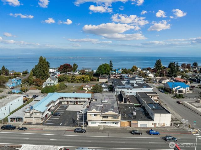 527 E First Street, Port Angeles, WA 98362