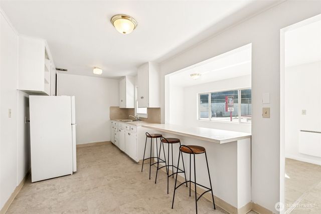 527 E First Street, Port Angeles, WA 98362