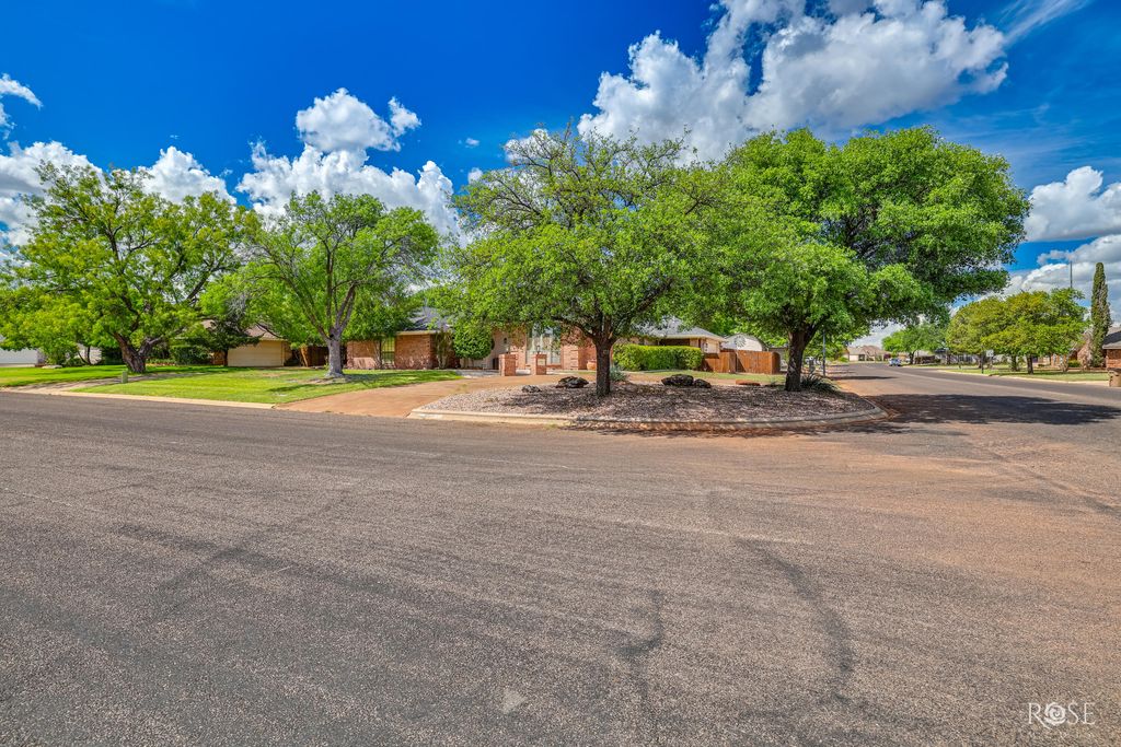 Image 55 of property listing at 6002 Stratford Avenue, San Angelo, TX 76901