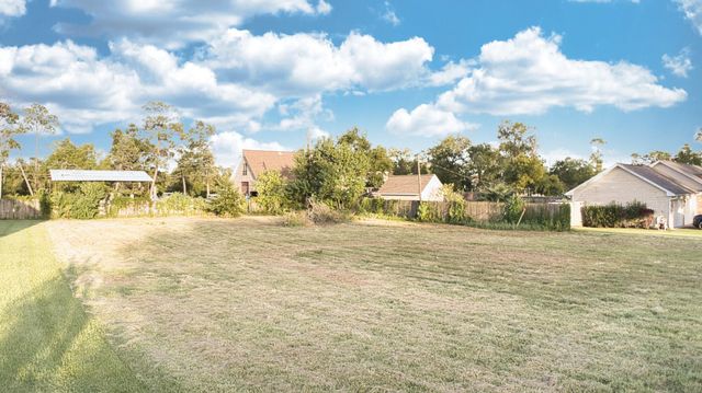 0 E Country Club Drive, Shoreacres, TX 77571