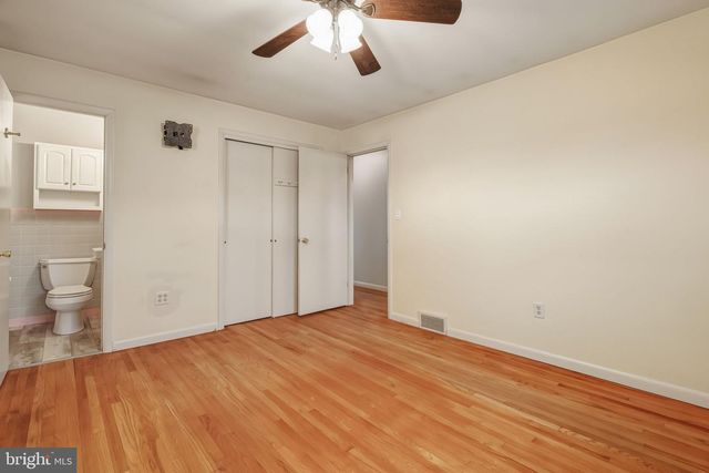 209 N LAUREL ST, Manheim, PA 17545