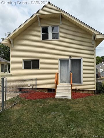 1128 Maginn Court, Mount Morris, MI 48458