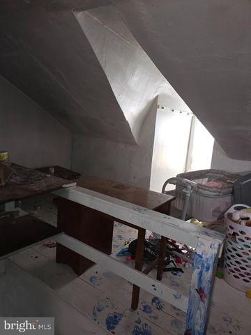 217 W CHERRY ST, Shenandoah, PA 17976