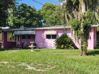 6949 CAVALIER Road, Jacksonville, FL 32208