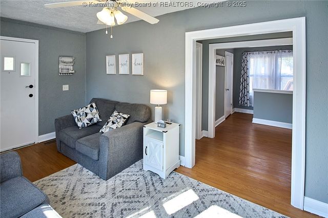 4808 Spring Hill Avenue, South Charleston, WV 25309