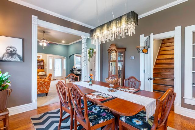 302 S Gonser Avenue, Ashley, IN 46705