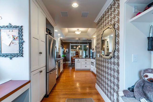 302 S Gonser Avenue, Ashley, IN 46705